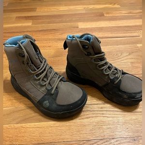 Reddingotn Women’s rubber bottom wading boot size 7